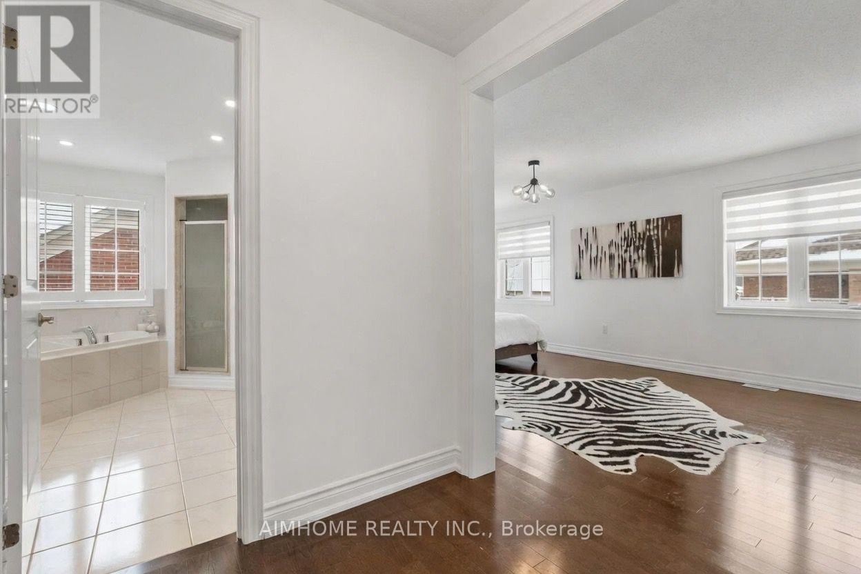 17 Bighorn Trail, King, Ontario  L0G 1N0 - Photo 15 - N12837866