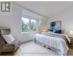 5 WADSWORTH BOULEVARD, Toronto, Ontario