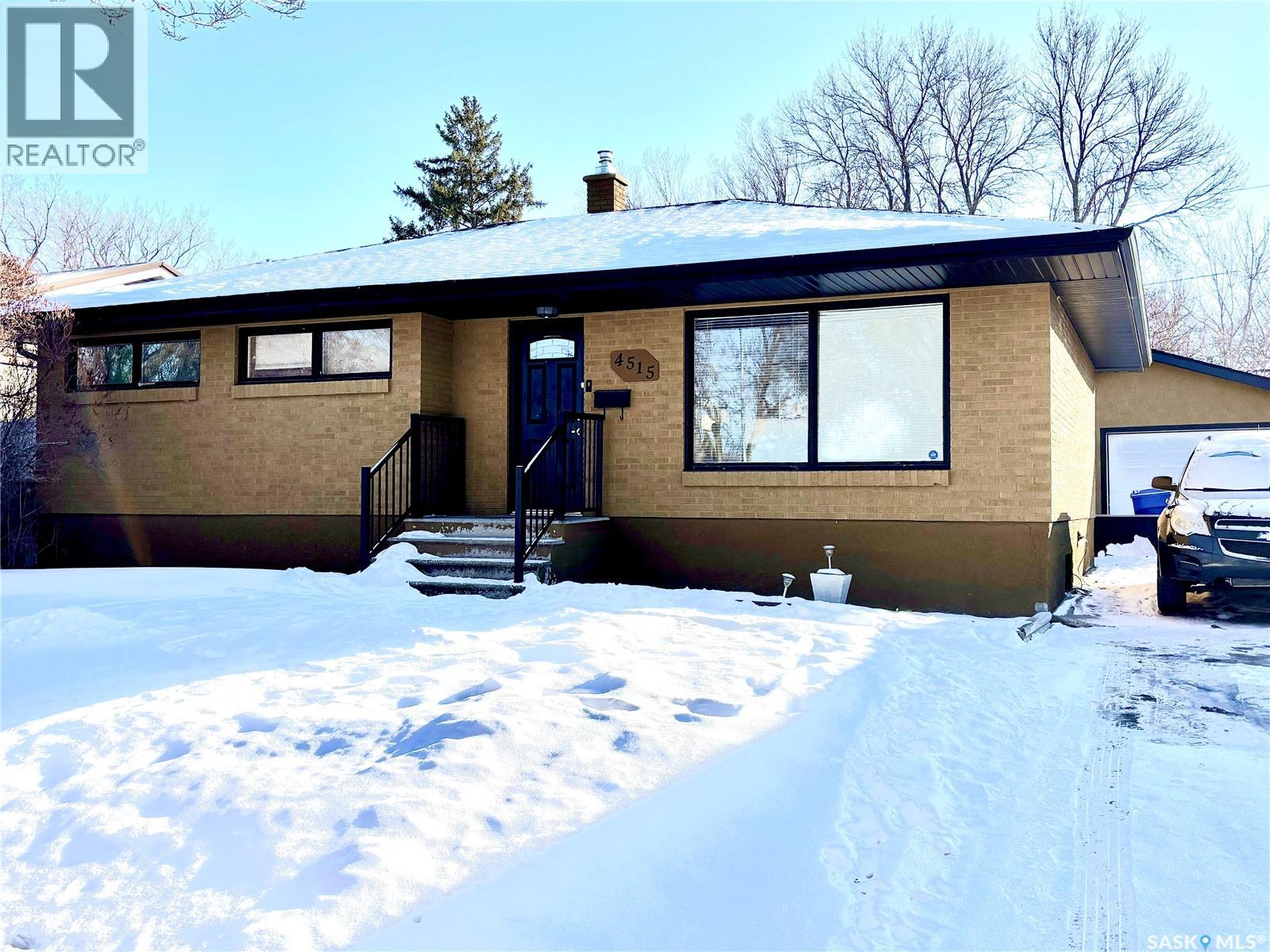 4515 Sherwood Drive, Regina, Saskatchewan  S4R 4B3 - Photo 1 - SK029414