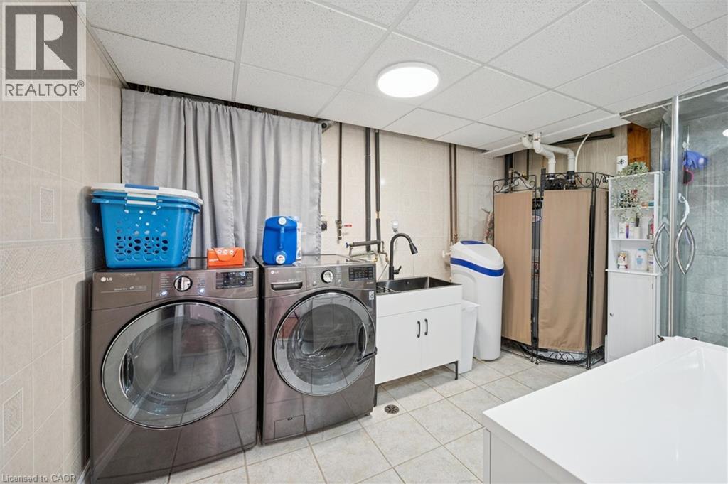 33 Chesterton Lane, Guelph, Ontario  N1E 6S8 - Photo 27 - 40806676