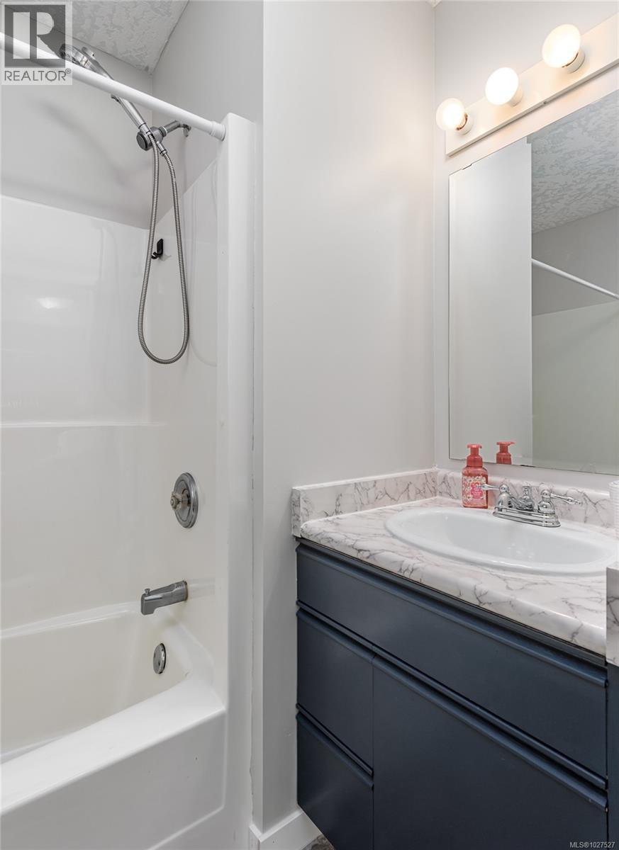 2207 June Rd, Courtenay, British Columbia  V9J 1X9 - Photo 34 - 1027527