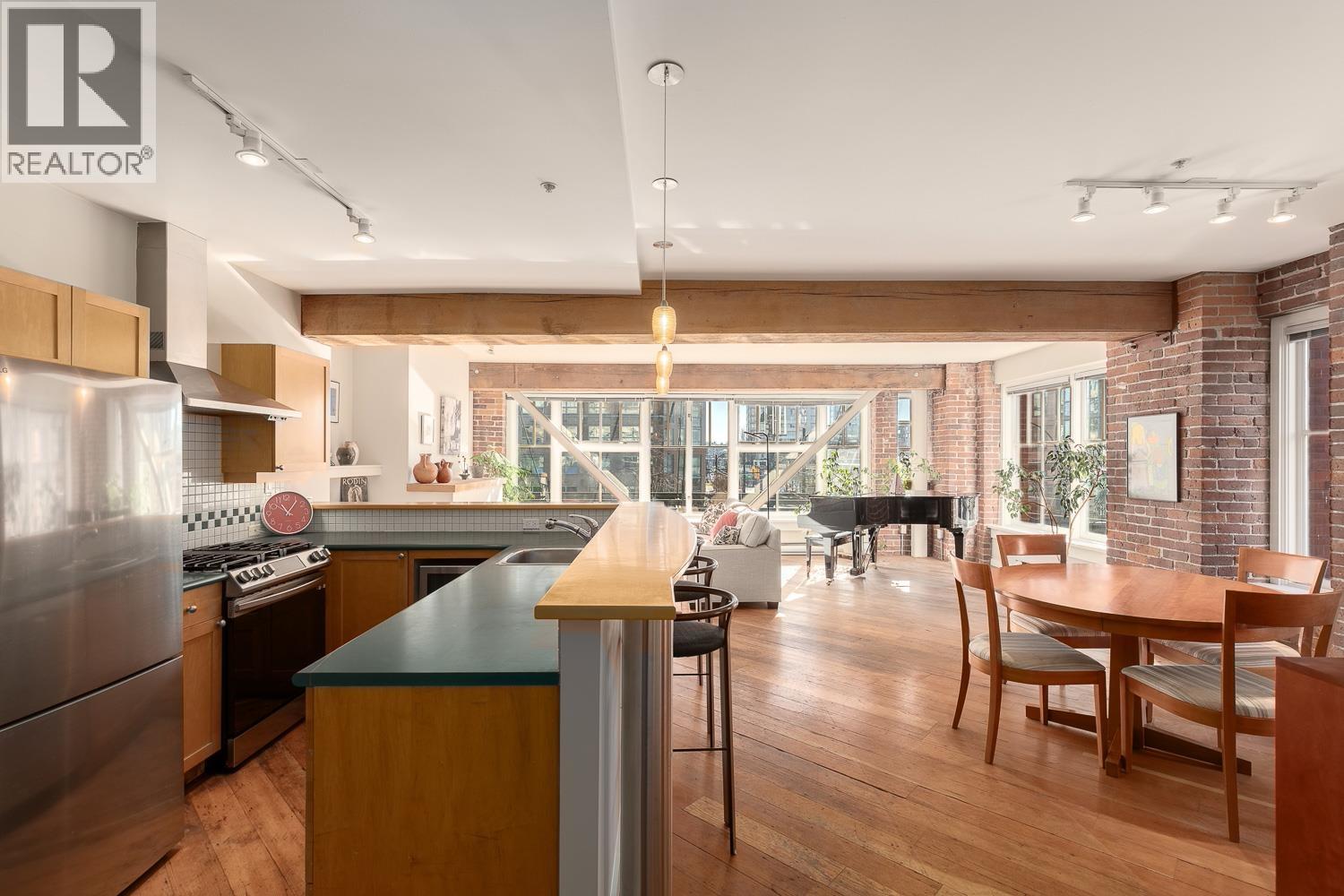 207 1178 Hamilton Street, Vancouver, British Columbia V6B 2S2 - Photo 11 - R3095254