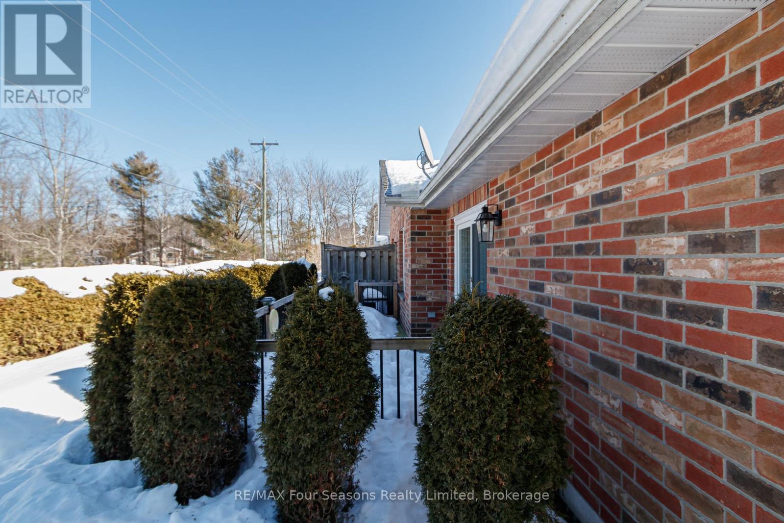 4 - 275 Huron Street, Clearview, Ontario  L0M 1S0 - Photo 37 - S12838340