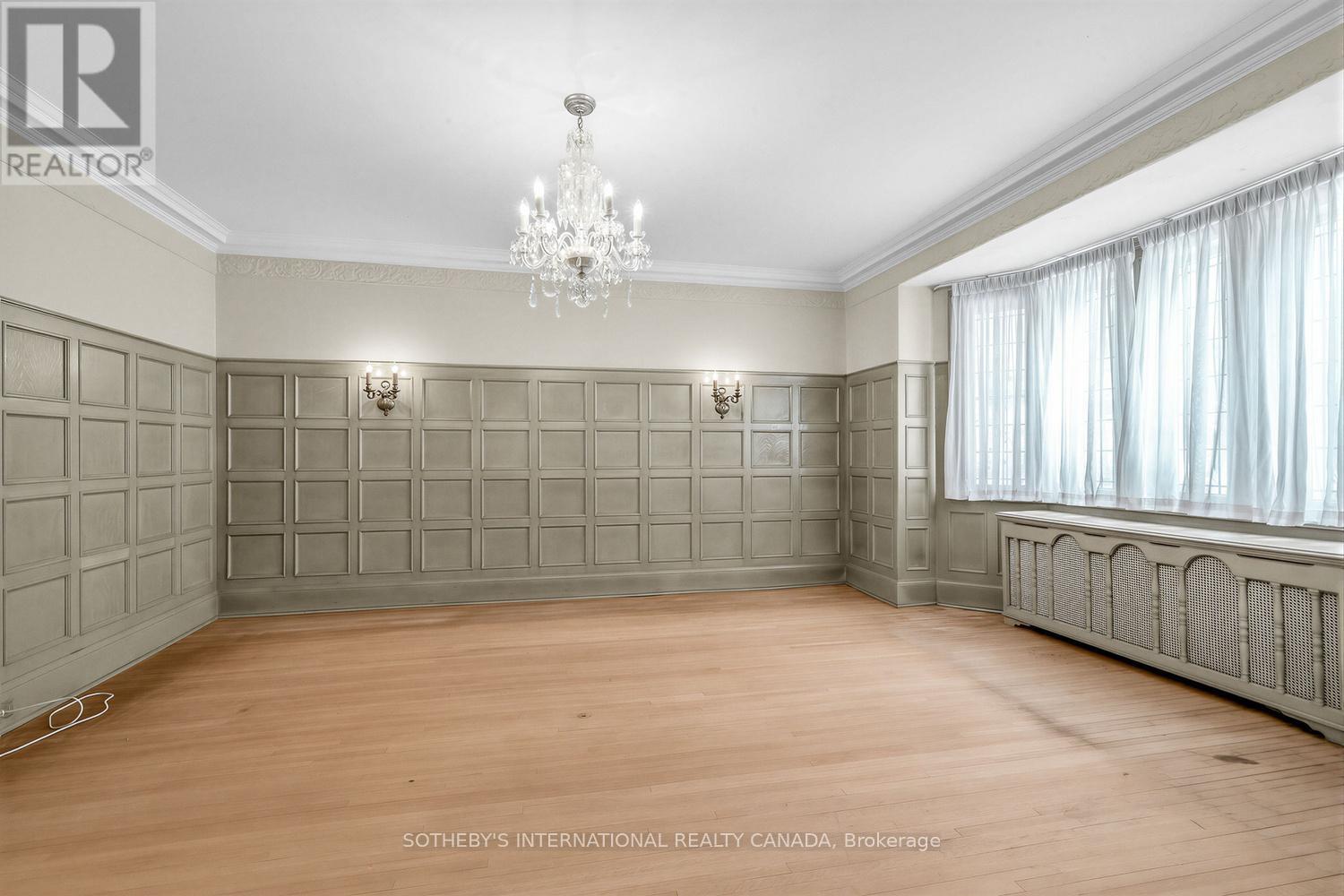 10 Gardiner Road, Toronto, Ontario  M5P 3B3 - Photo 11 - C12827556