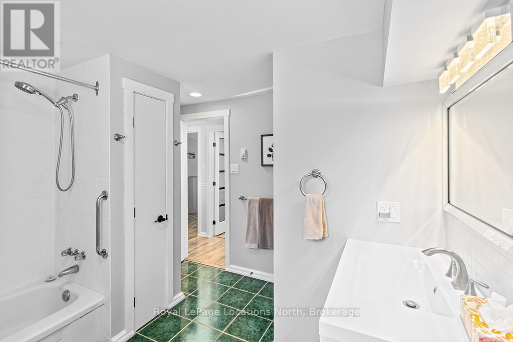 3 - 891 River Road W, Wasaga Beach, Ontario  L9Z 2K8 - Photo 21 - S12838434