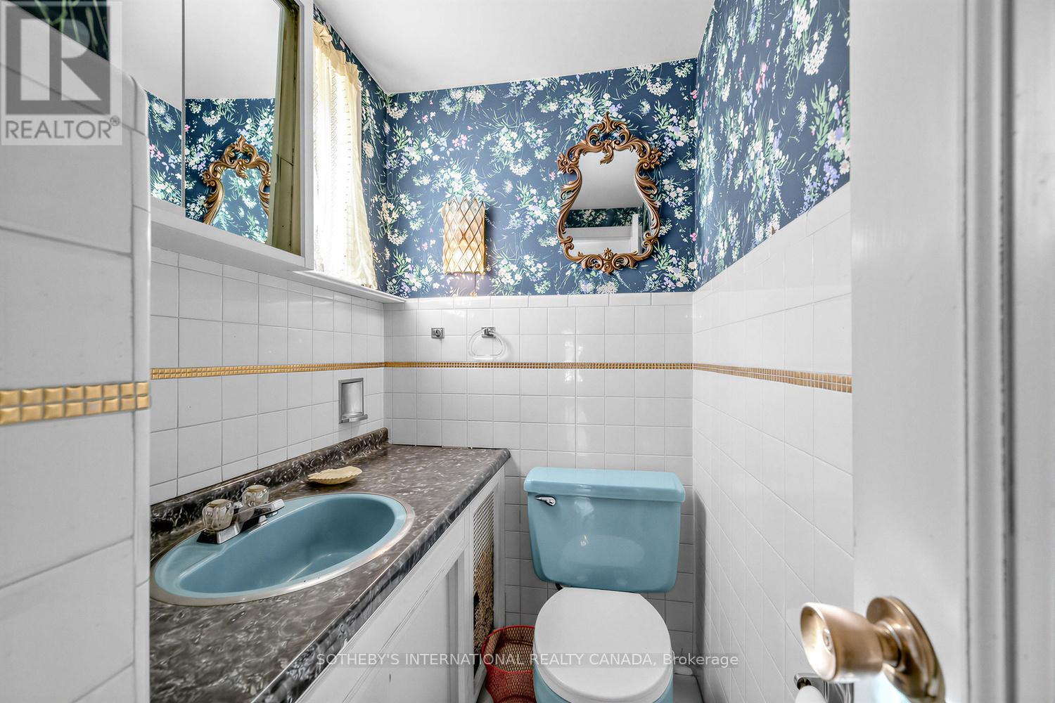 10 Gardiner Road, Toronto, Ontario  M5P 3B3 - Photo 33 - C12827556