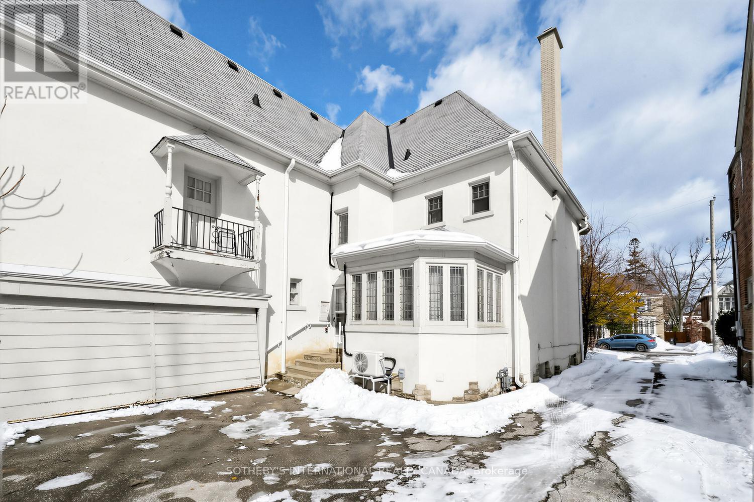 10 Gardiner Road, Toronto, Ontario  M5P 3B3 - Photo 39 - C12827556