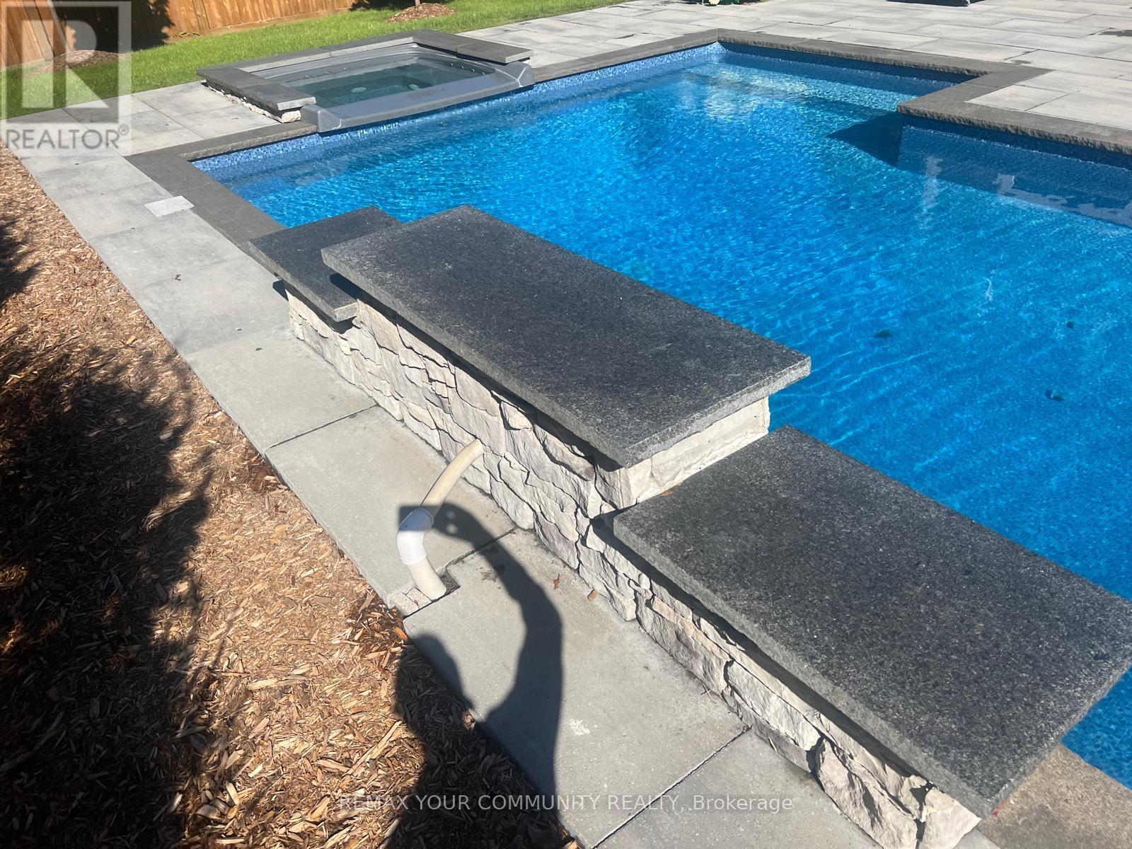 33 North Street, Whitby, Ontario  L1M 1C2 - Photo 42 - E12835010