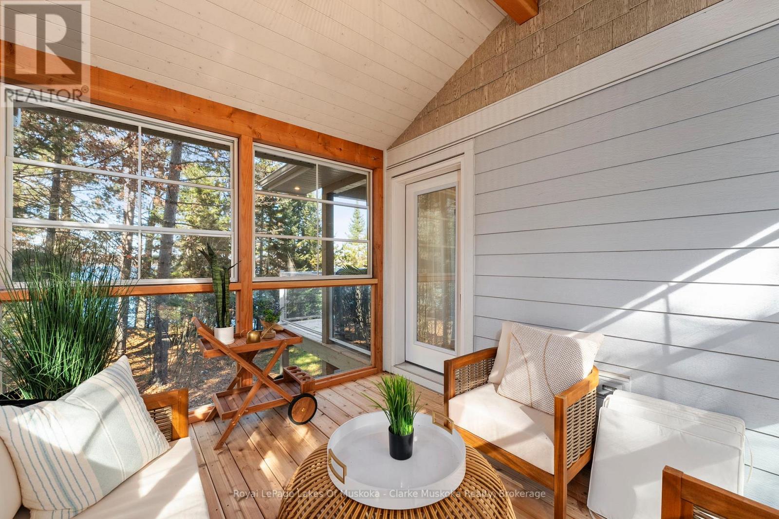 1172 Wilkinson Road, Dysart Et Al, Ontario  P1L 0A3 - Photo 25 - X12493188