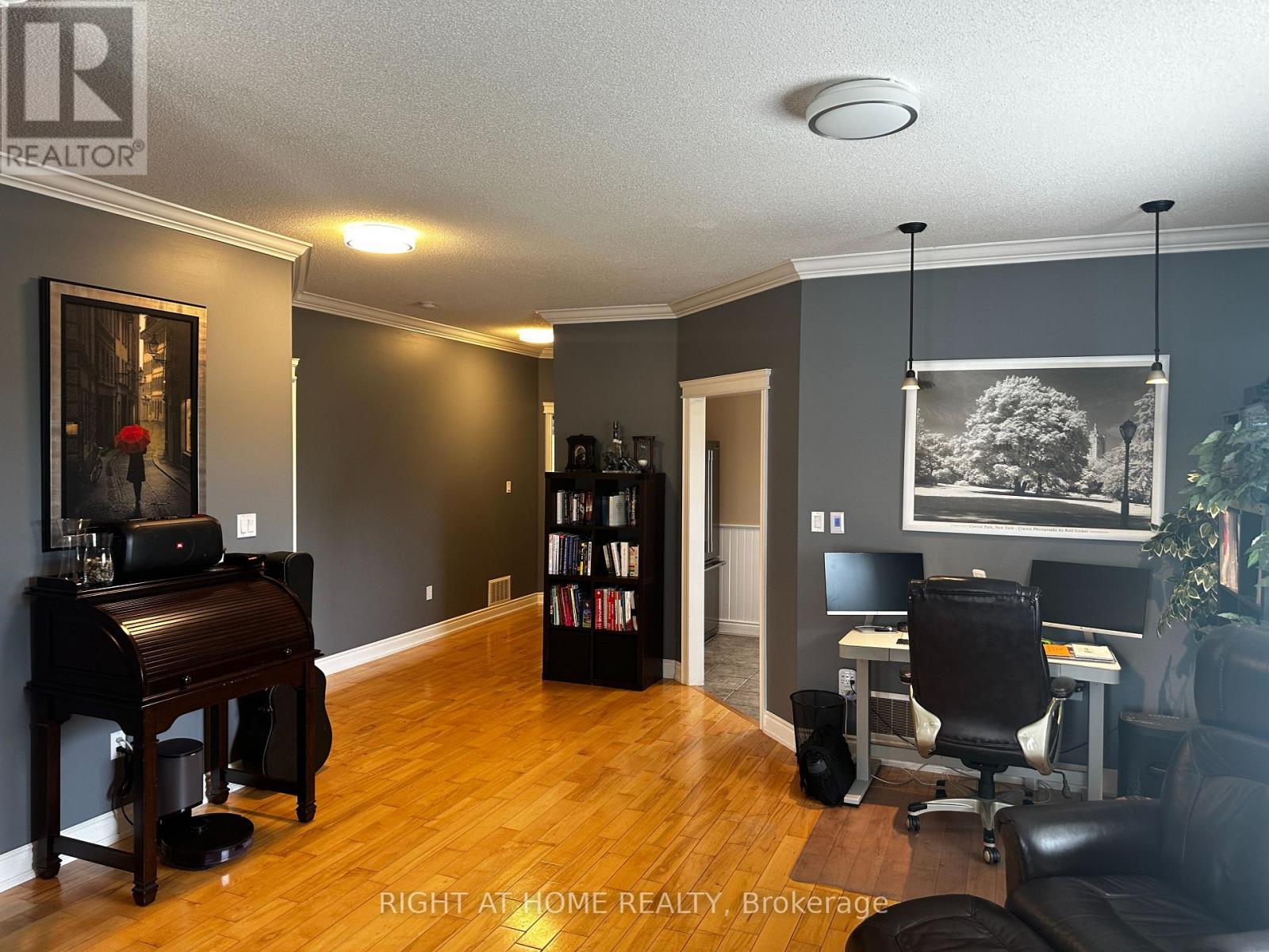 109 Livia Herman Way, Barrie, Ontario  L4M 7K5 - Photo 25 - S12832076