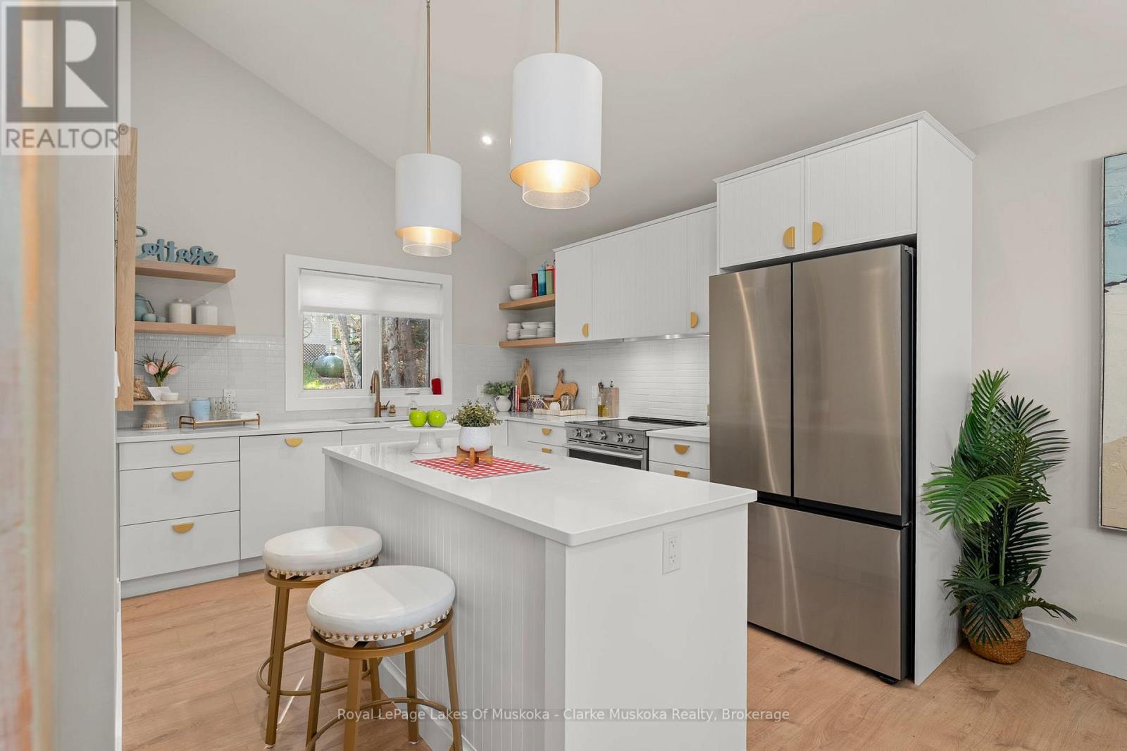 1172 Wilkinson Road, Dysart Et Al, Ontario  P1L 0A3 - Photo 19 - X12493188