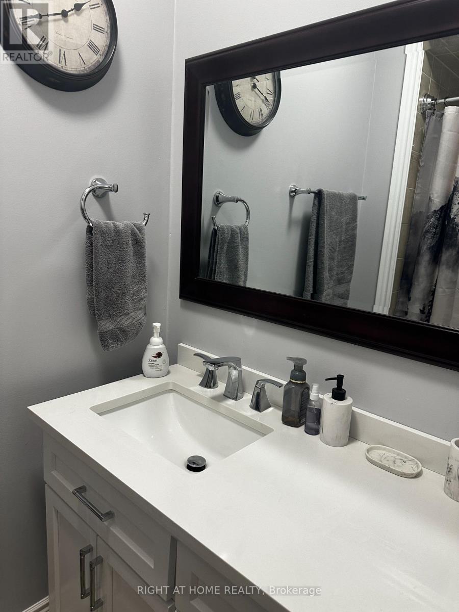 109 Livia Herman Way, Barrie, Ontario  L4M 7K5 - Photo 20 - S12832076