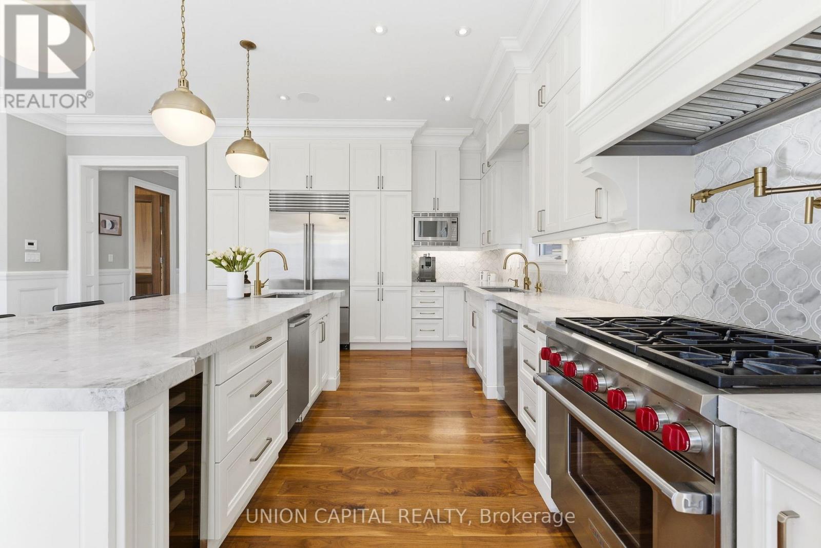 87 Mcgillivray Avenue, Toronto (Bedford Park-Nortown), Ontario  M5M 2Y5 - Photo 16 - C12838476