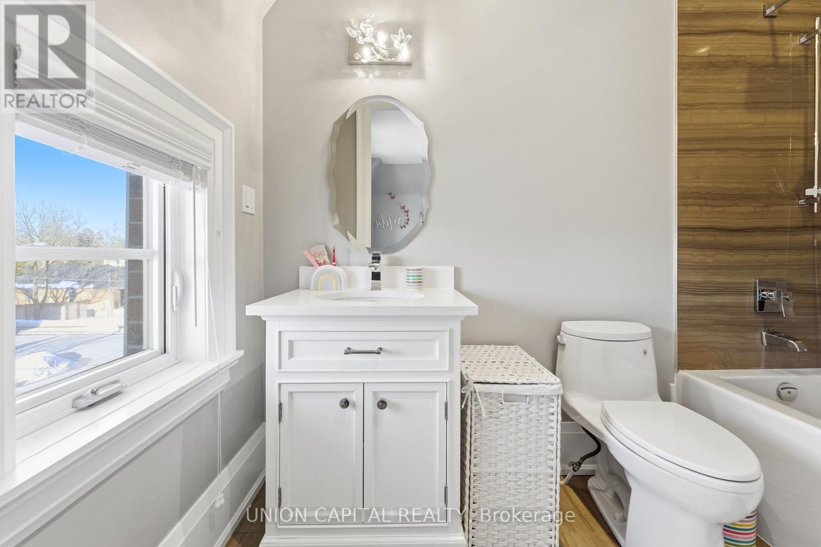 87 Mcgillivray Avenue, Toronto (Bedford Park-Nortown), Ontario  M5M 2Y5 - Photo 39 - C12838476