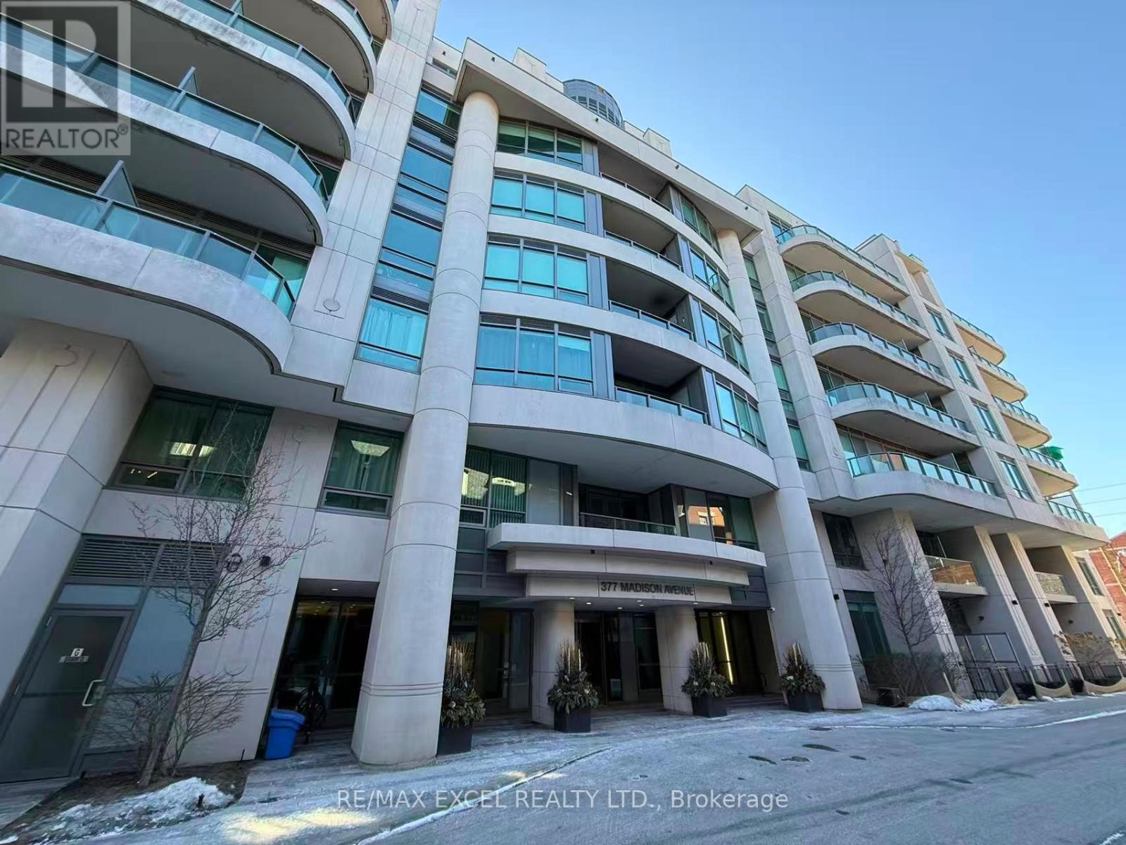 206 - 377 MADISON AVENUE, Toronto, Ontario