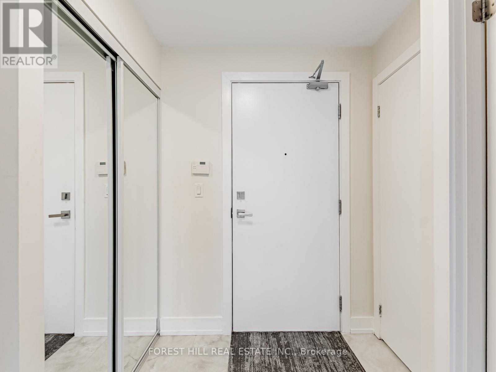 103 - 75 The Donway W, Toronto (Banbury-Don Mills), Ontario  M3C 2E9 - Photo 21 - C12838598