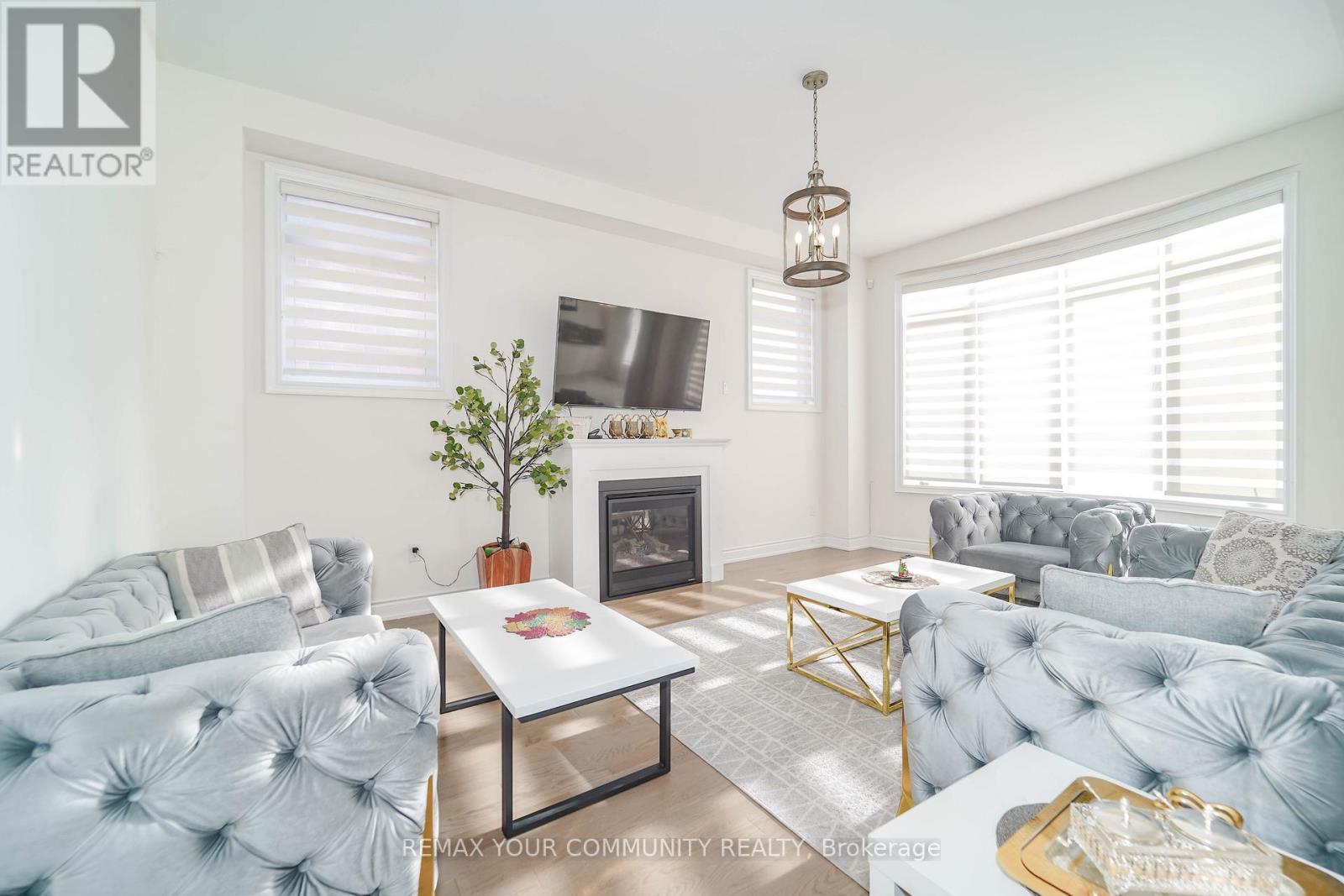 133 Marcel Brunnelle ,  Drive, Whitby, Ontario  L1P 0G7 - Photo 6 - E12838562