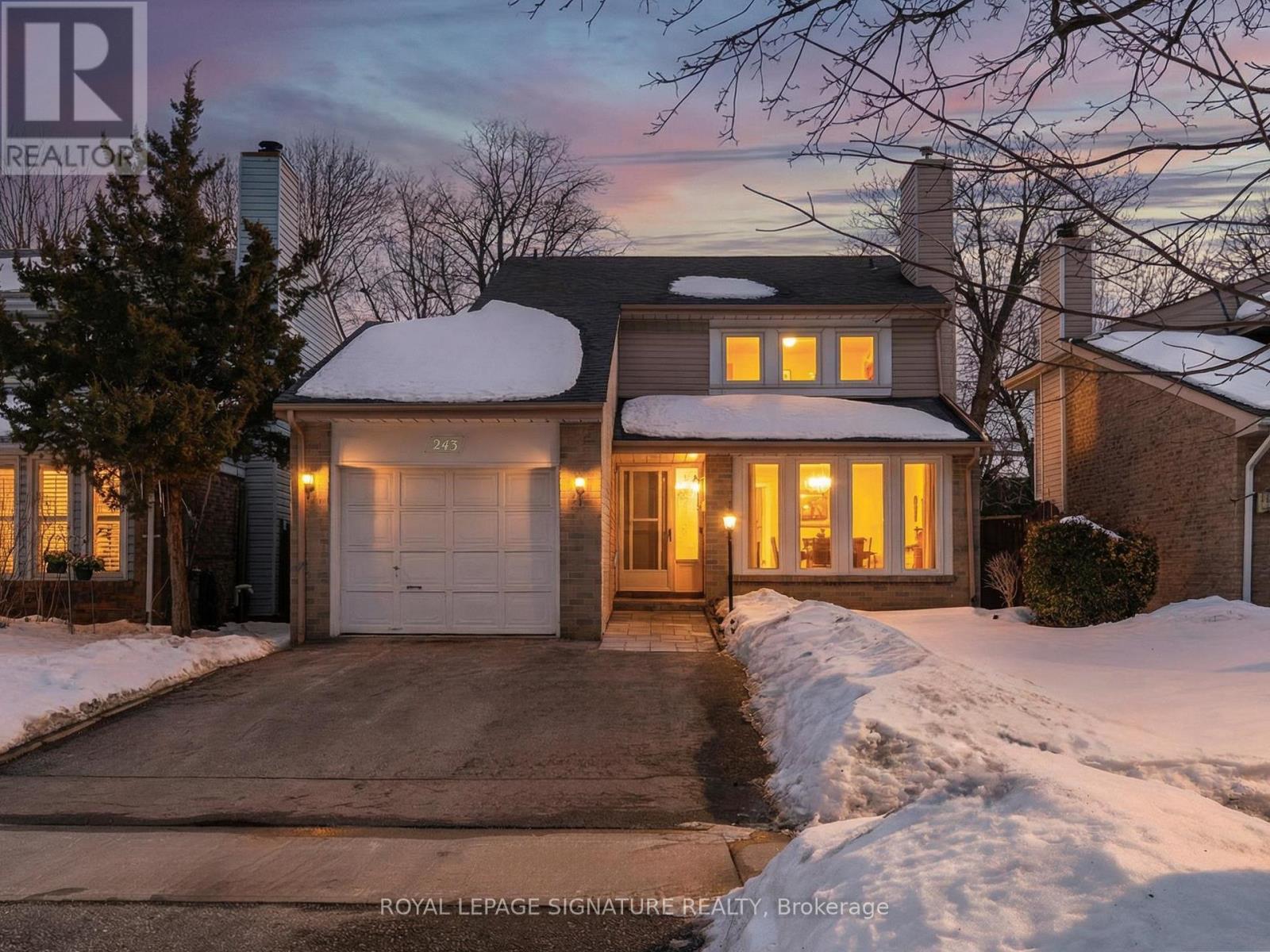 243 HUNTSMILL BOULEVARD, Toronto, Ontario