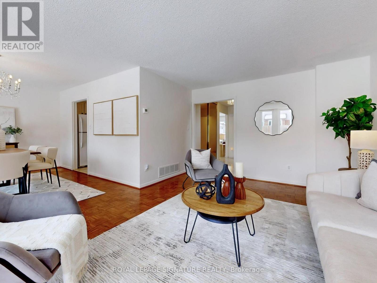 243 Huntsmill Boulevard, Toronto, Ontario  M1W 2Z7 - Photo 15 - E12838568