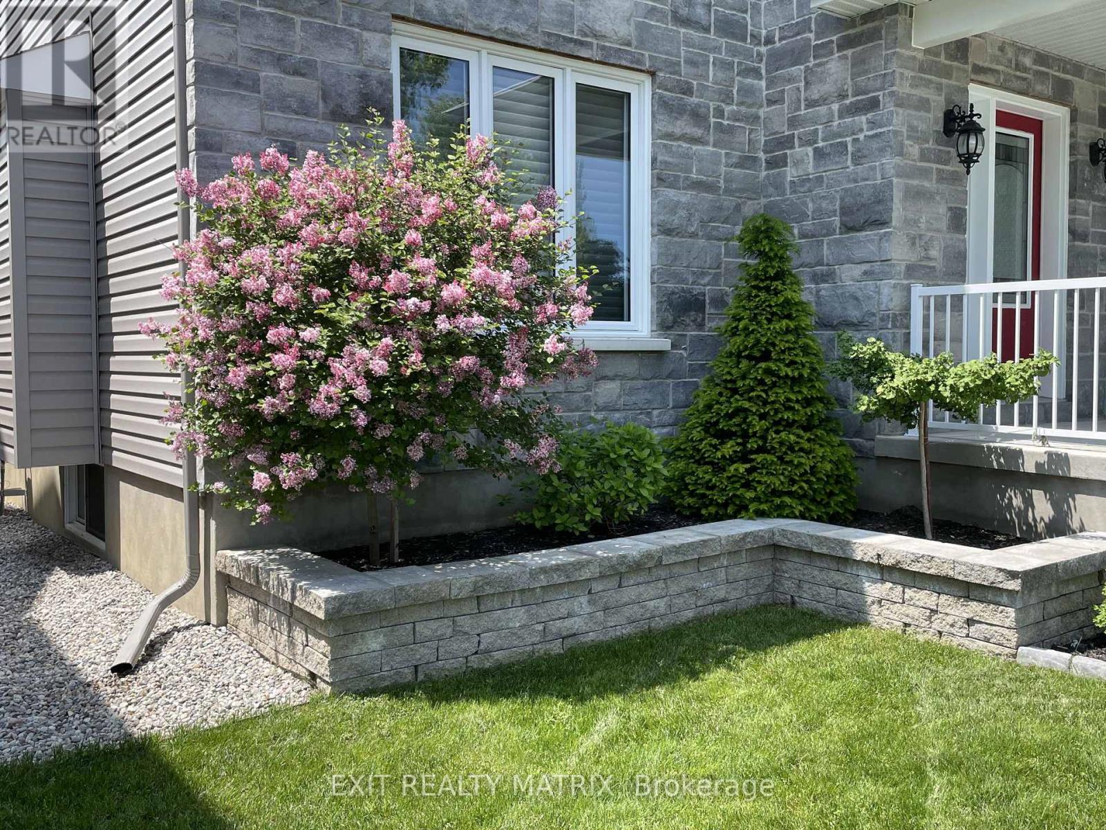 106 Cobblestone Drive, Russell, Ontario  K4R 0B2 - Photo 39 - X12763008