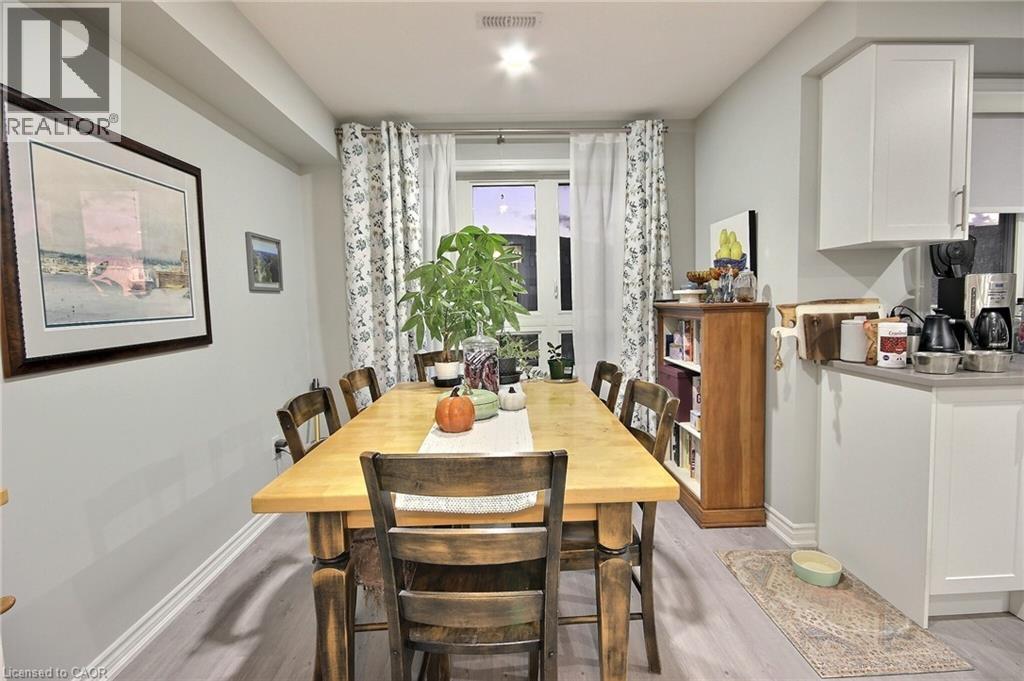 287 Chapel Hill Drive, Kitchener, Ontario  N2R 0S4 - Photo 5 - 40808861