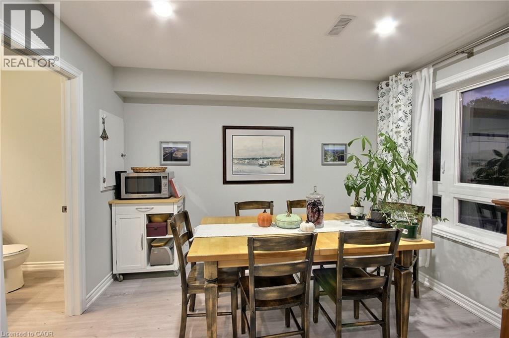 287 Chapel Hill Drive, Kitchener, Ontario  N2R 0S4 - Photo 6 - 40808861