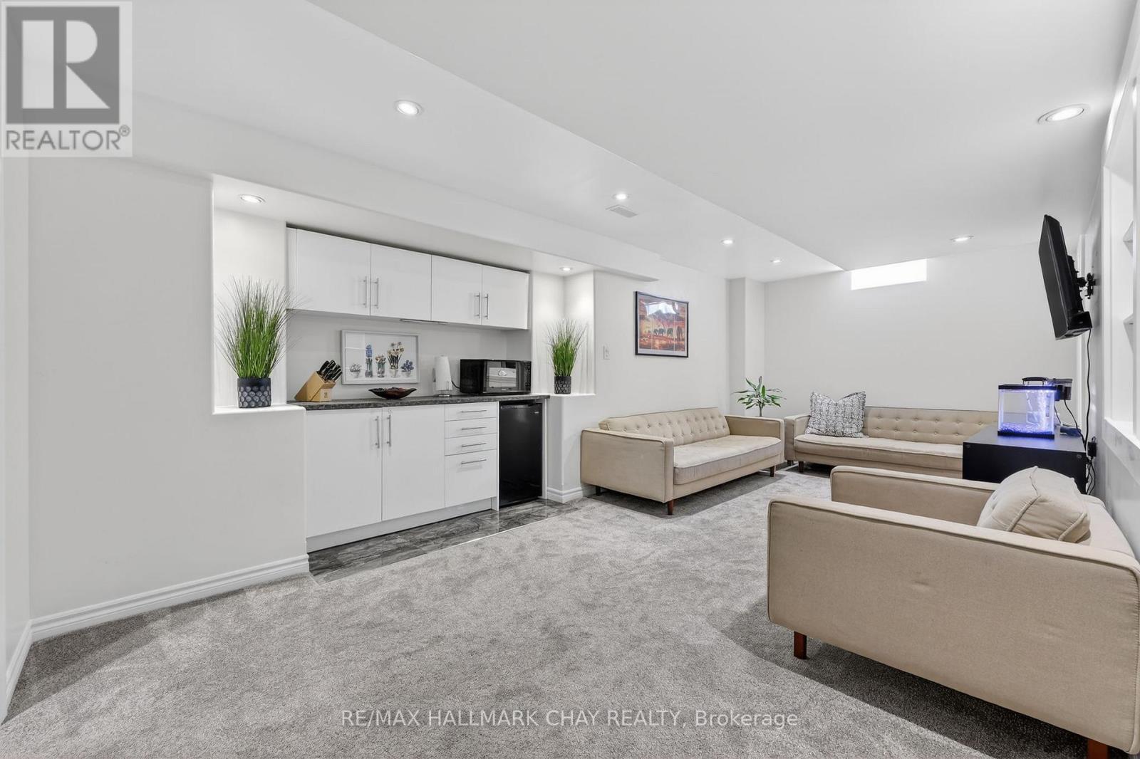 87 Truax Crescent, Essa, Ontario  L3W 0C1 - Photo 29 - N12838478