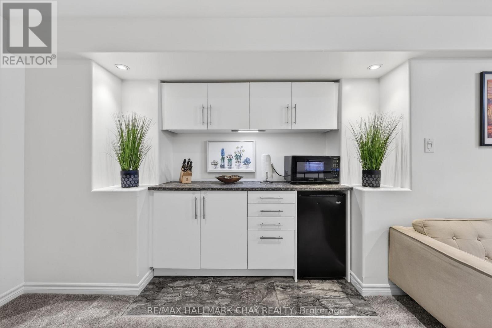 87 Truax Crescent, Essa, Ontario  L3W 0C1 - Photo 31 - N12838478