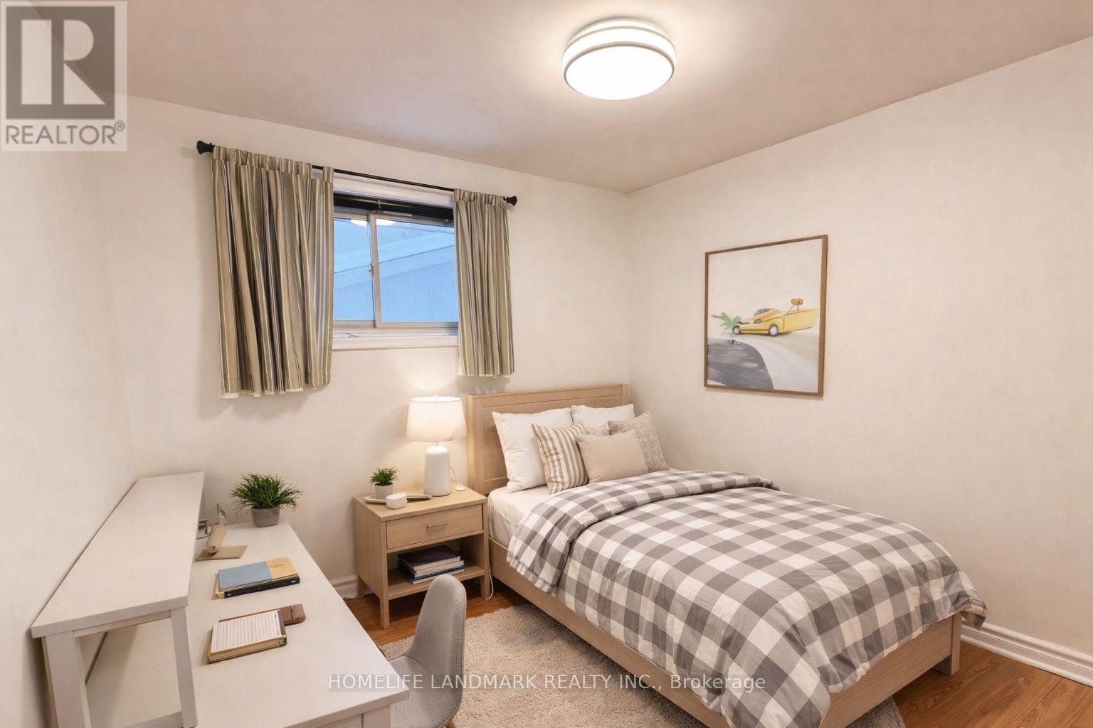 22 Knowles Crescent, Aurora, Ontario  L4G 1Z7 - Photo 4 - N12838500