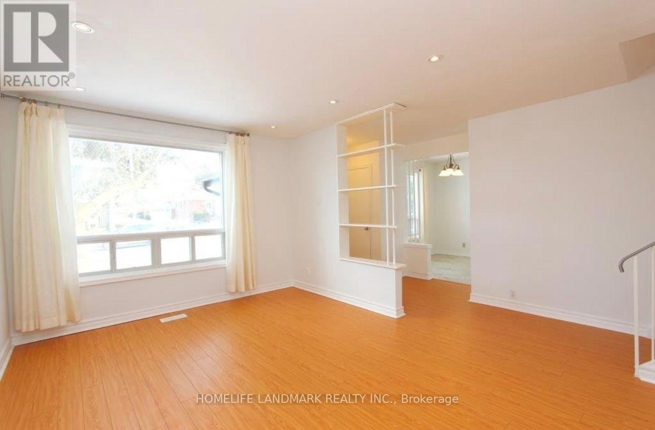 22 Knowles Crescent, Aurora, Ontario  L4G 1Z7 - Photo 9 - N12838500