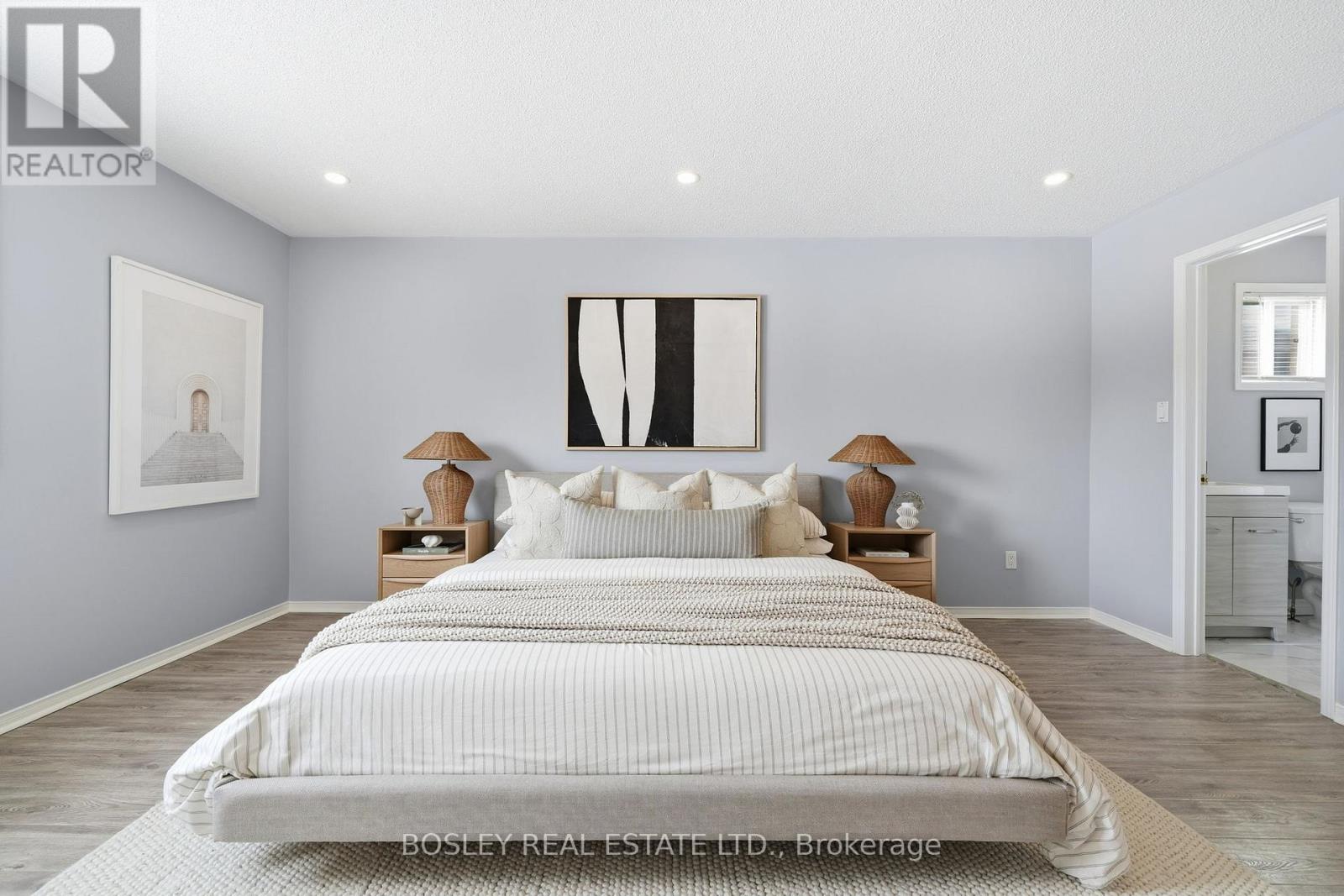 41 Dunsmore Crescent, Richmond Hill, Ontario  L4C 0C5 - Photo 18 - N12838540