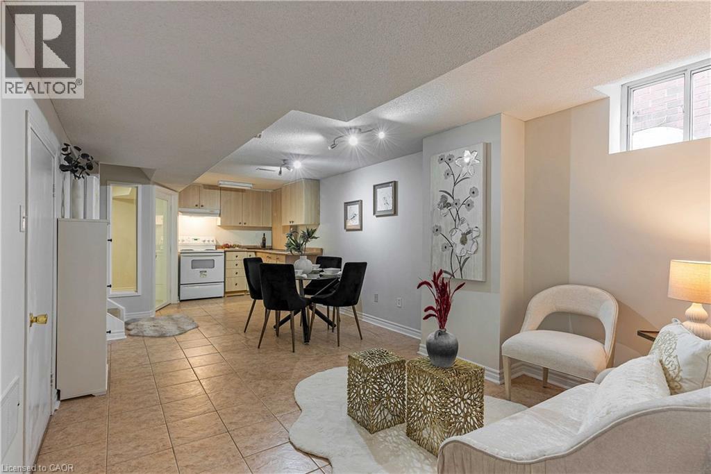 2831 Westbury Court, Mississauga, Ontario  L5M 6B4 - Photo 38 - 40806809