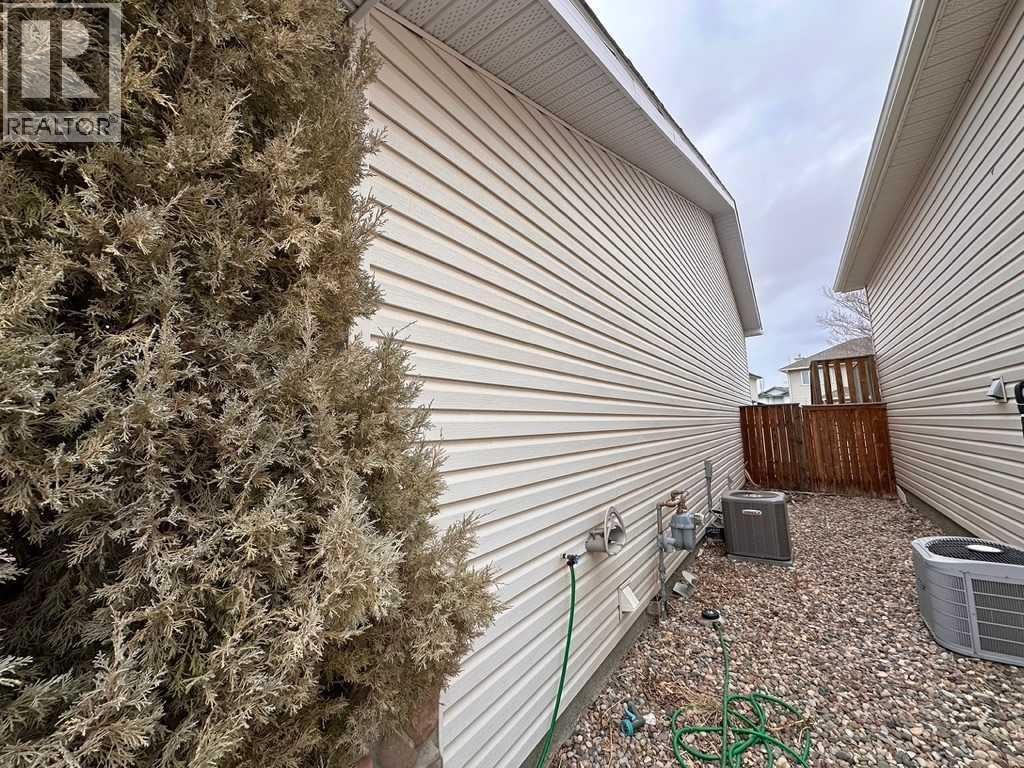 613 Squamish Lane W, Lethbridge, Alberta  T1K 7W7 - Photo 25 - A2289979