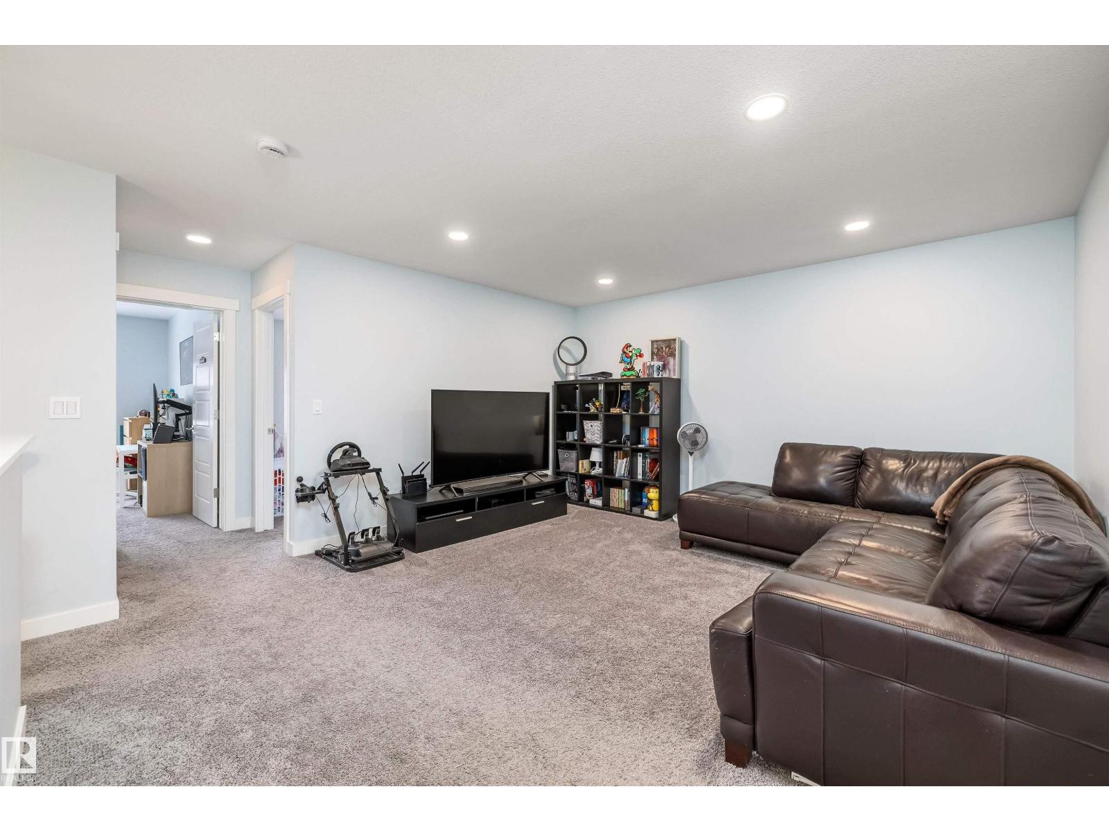 2086 Graydon Hill Cr Sw, Edmonton, Alberta  T6W 4C7 - Photo 27 - E4475614