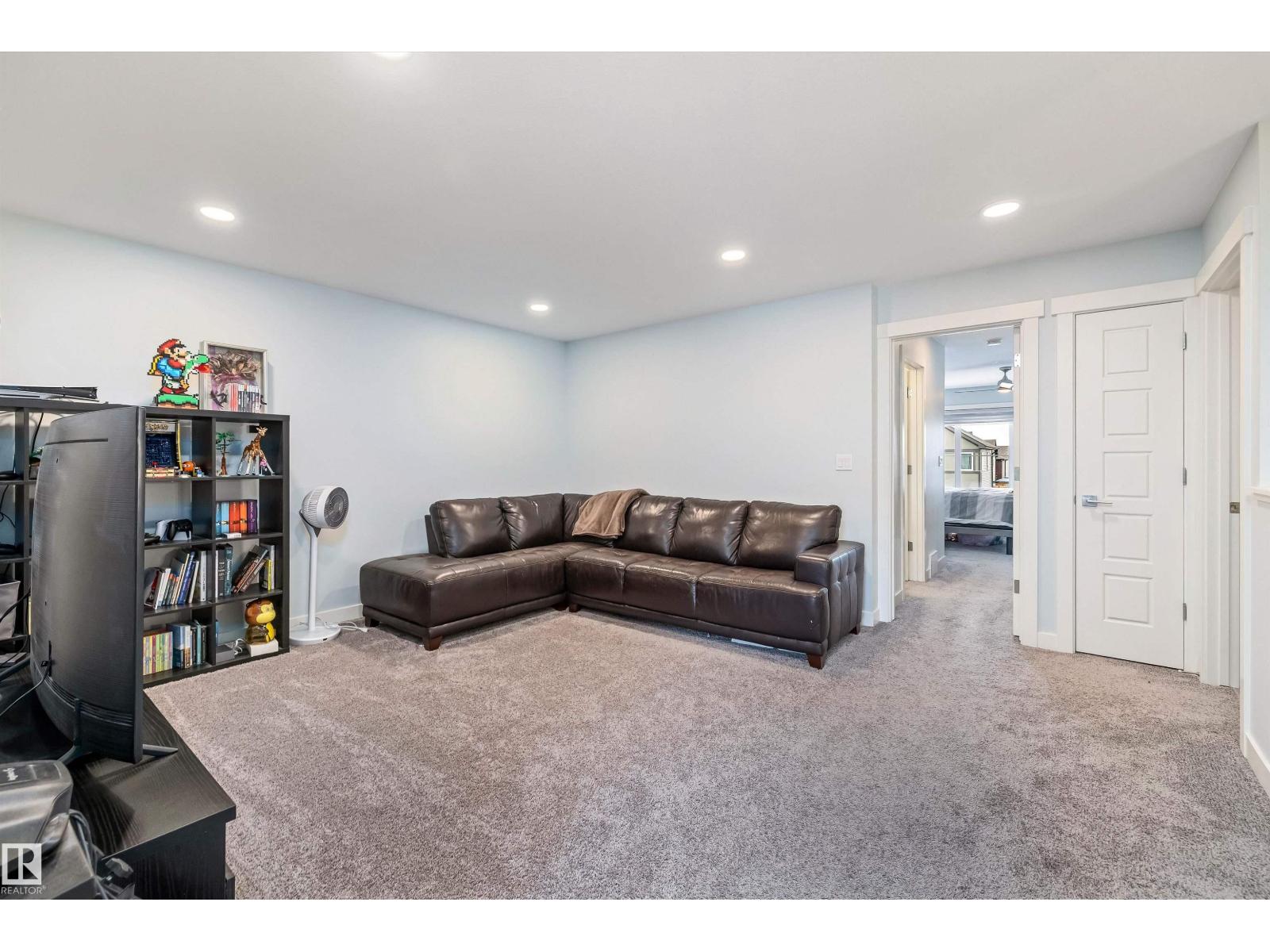 2086 Graydon Hill Cr Sw, Edmonton, Alberta  T6W 4C7 - Photo 28 - E4475614