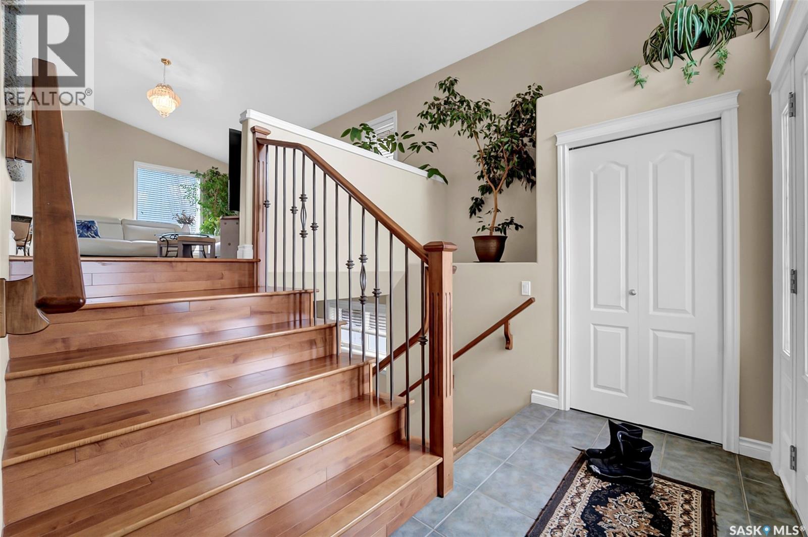 539 Beckett Crescent, Saskatoon, Saskatchewan  S7N 4X3 - Photo 3 - SK029581