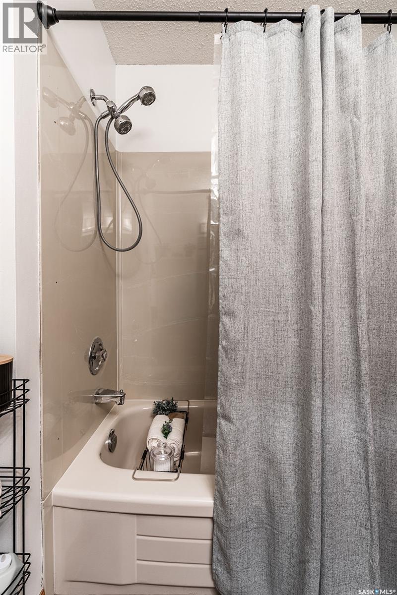 326 Bornstein Crescent, Saskatoon, Saskatchewan  S7N 3Y3 - Photo 27 - SK029579