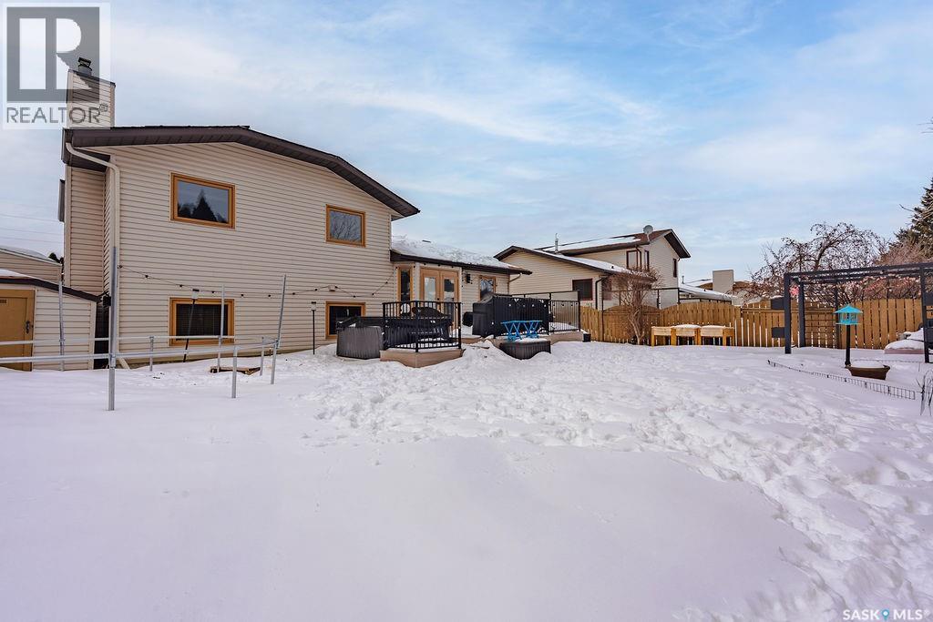 326 Bornstein Crescent, Saskatoon, Saskatchewan  S7N 3Y3 - Photo 43 - SK029579