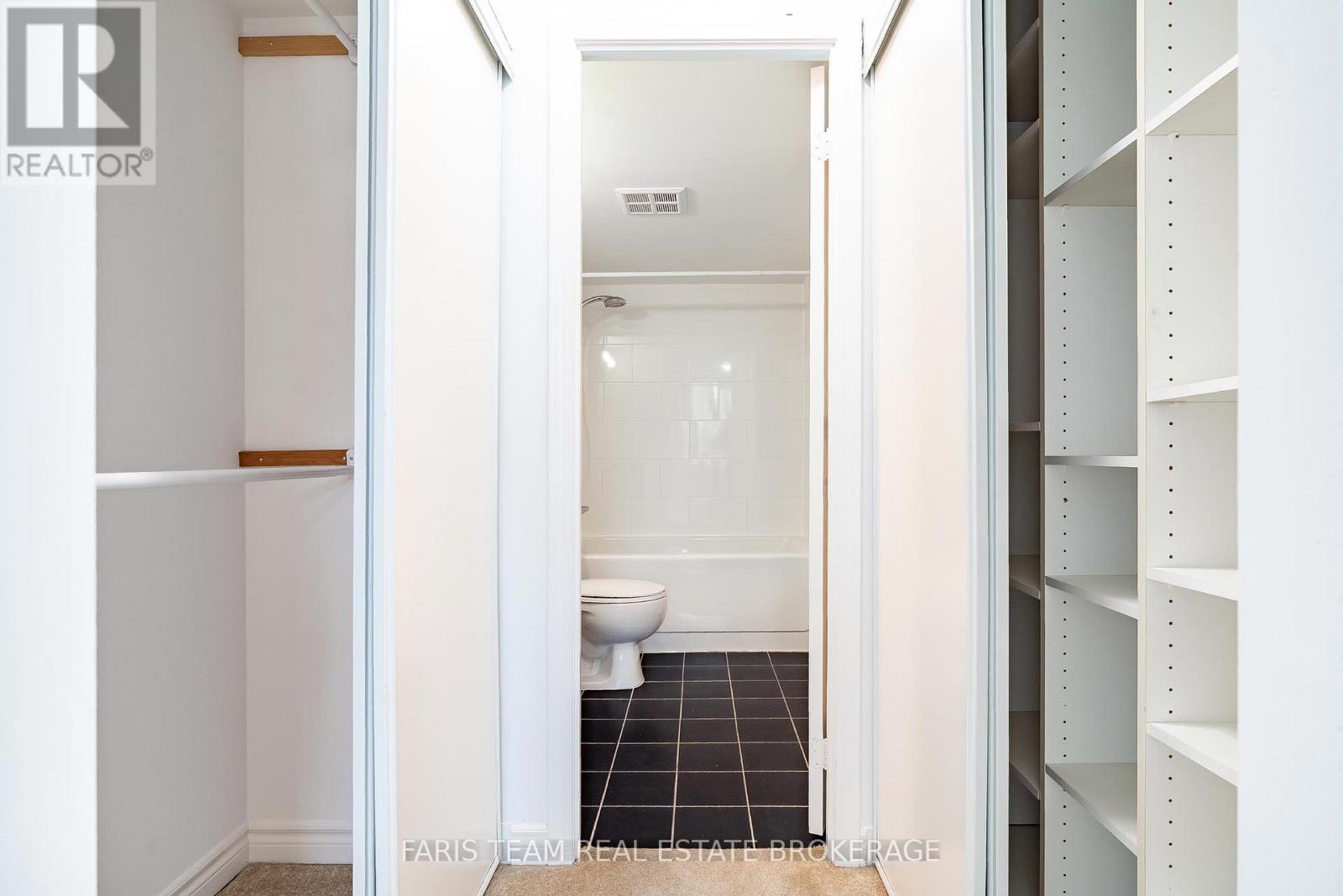 308 - 1 Elm Drive W, Mississauga, Ontario  L5B 4M1 - Photo 17 - W12838470