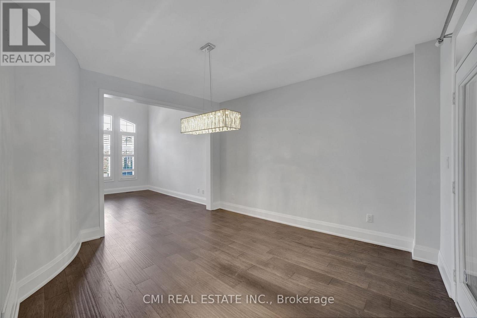 2171 Jardine Crescent, Burlington, Ontario  L7L 7K1 - Photo 12 - W12838482