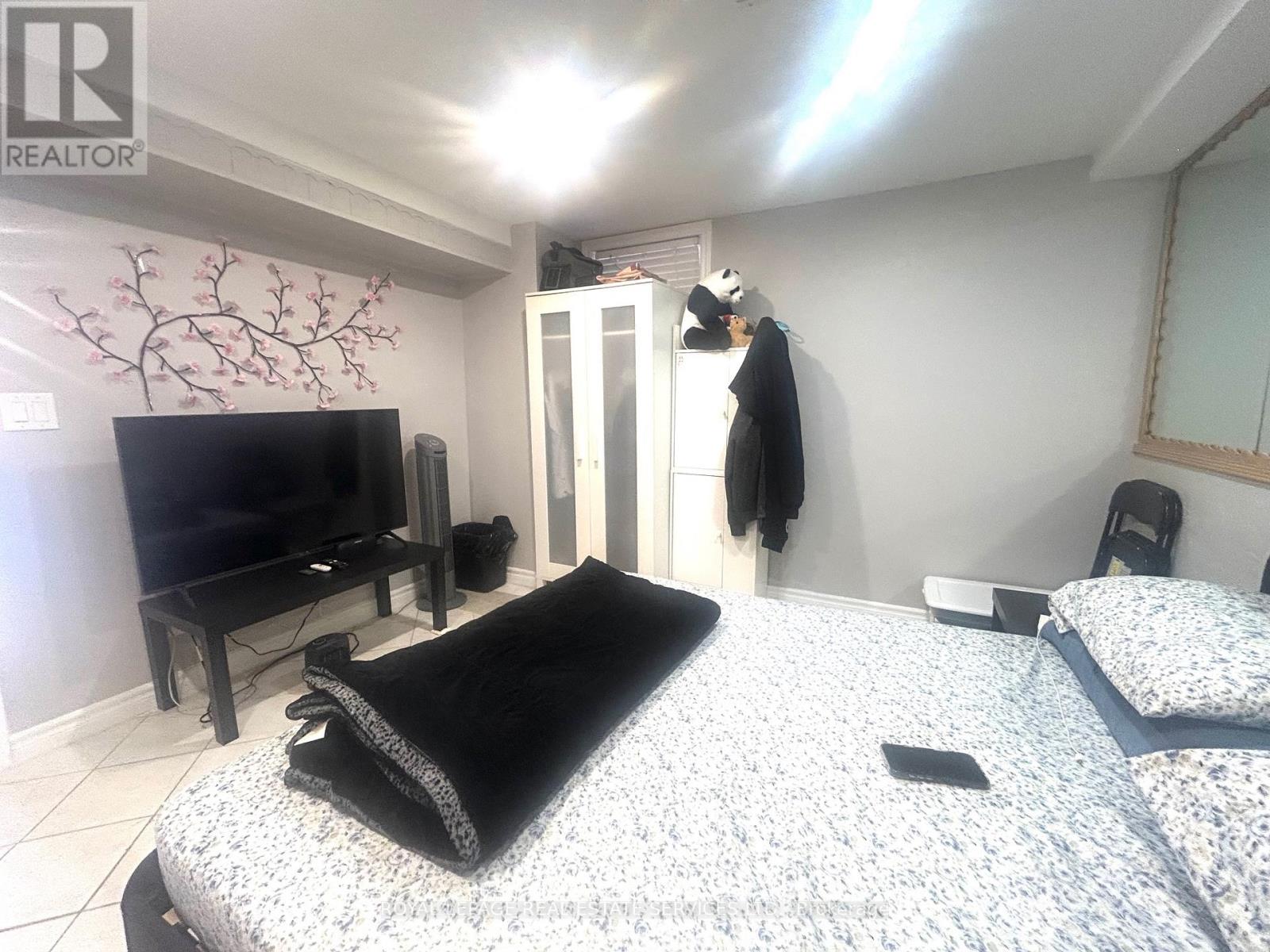 Basement - 4657 Antelope Crescent, Mississauga, Ontario  L4Z 2X2 - Photo 10 - W12838498