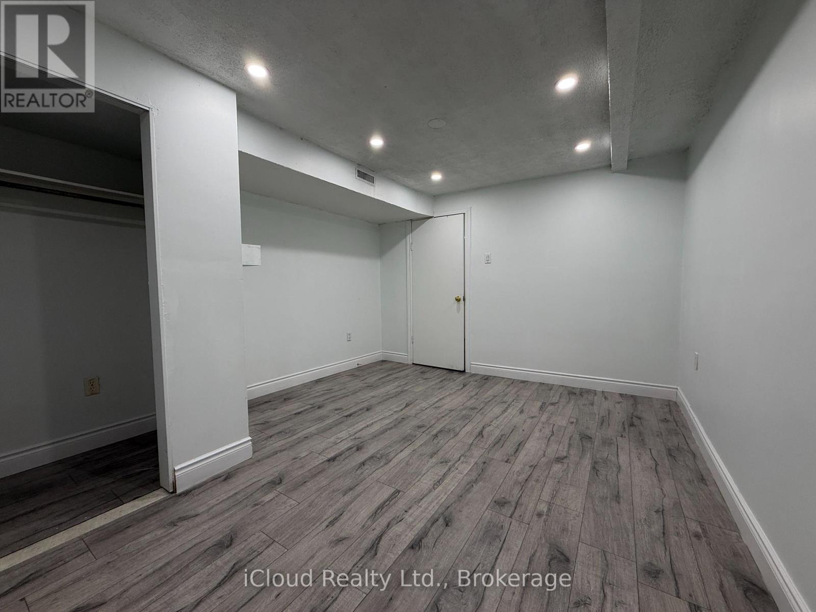 Basement - 41 Manitou Crescent N, Brampton, Ontario  L6S 2Z6 - Photo 5 - W12838502