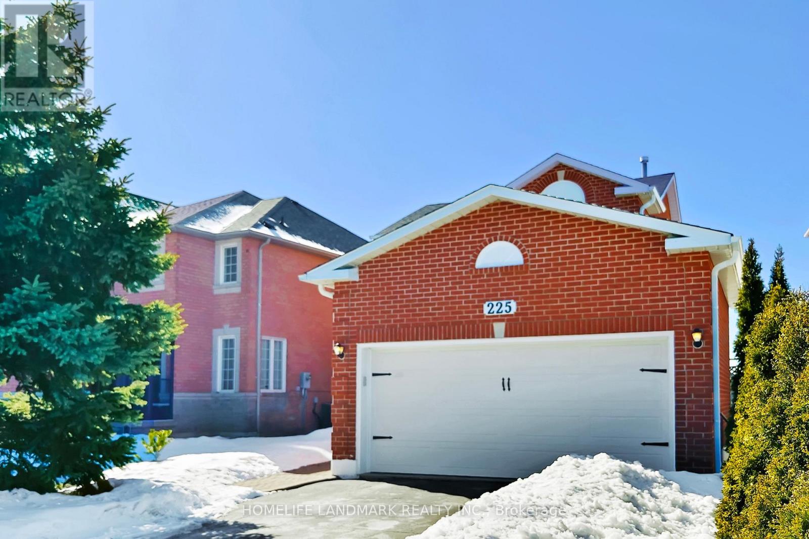 225 WILDWOOD TRAIL, Mississauga, Ontario