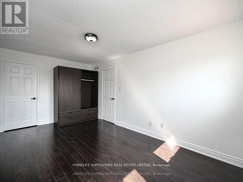 20 Bexley Court, Brampton, Ontario  L6W 4B2 - Photo 26 - W12838520