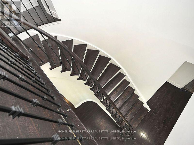 20 Bexley Court, Brampton, Ontario  L6W 4B2 - Photo 29 - W12838520