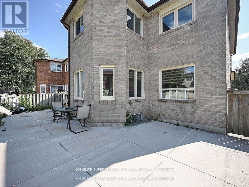 20 Bexley Court, Brampton, Ontario  L6W 4B2 - Photo 31 - W12838520
