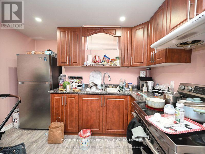 20 Bexley Court, Brampton, Ontario  L6W 4B2 - Photo 33 - W12838520