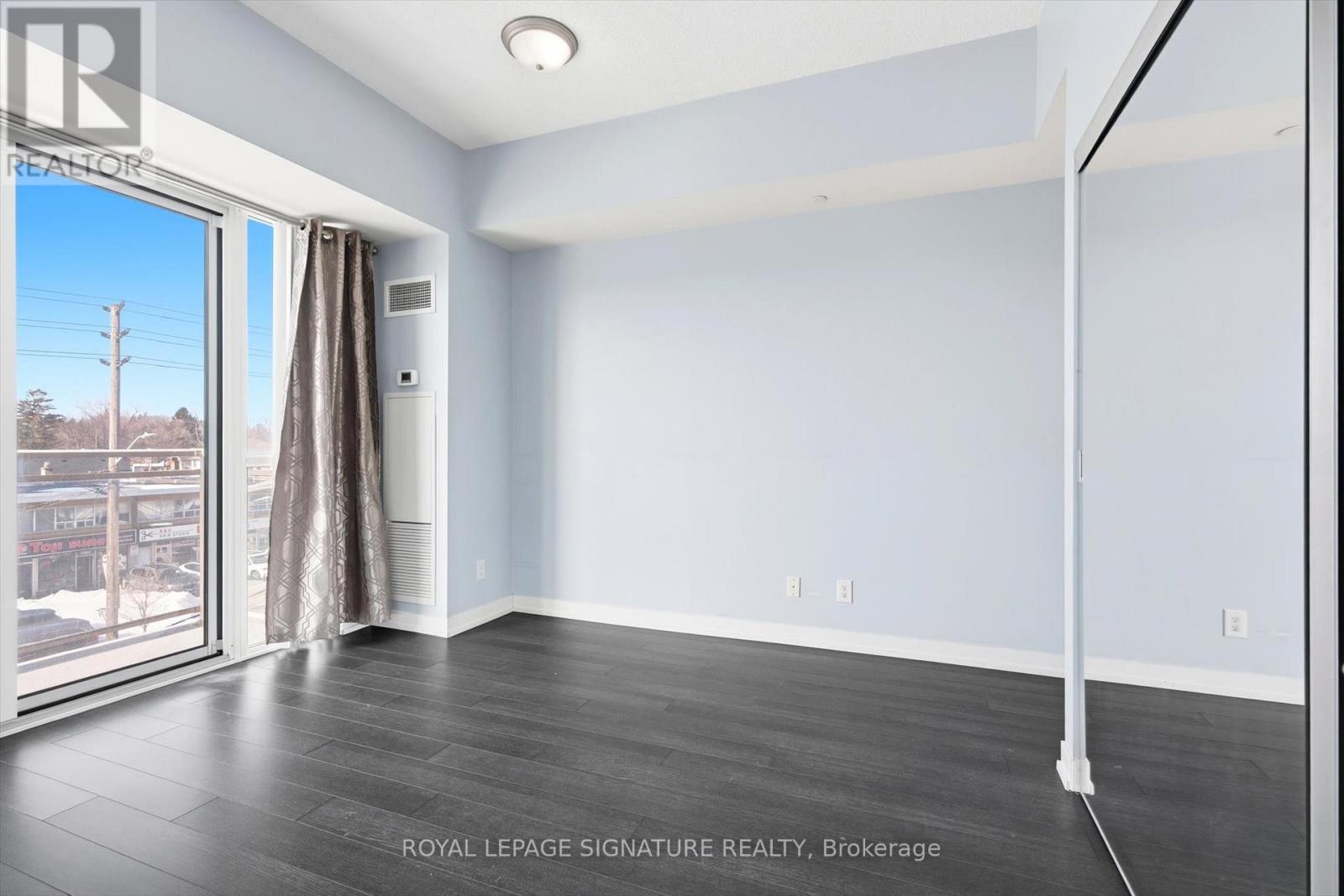 310 - 5101 Dundas Street W, Toronto, Ontario  M9A 5G8 - Photo 14 - W12838560