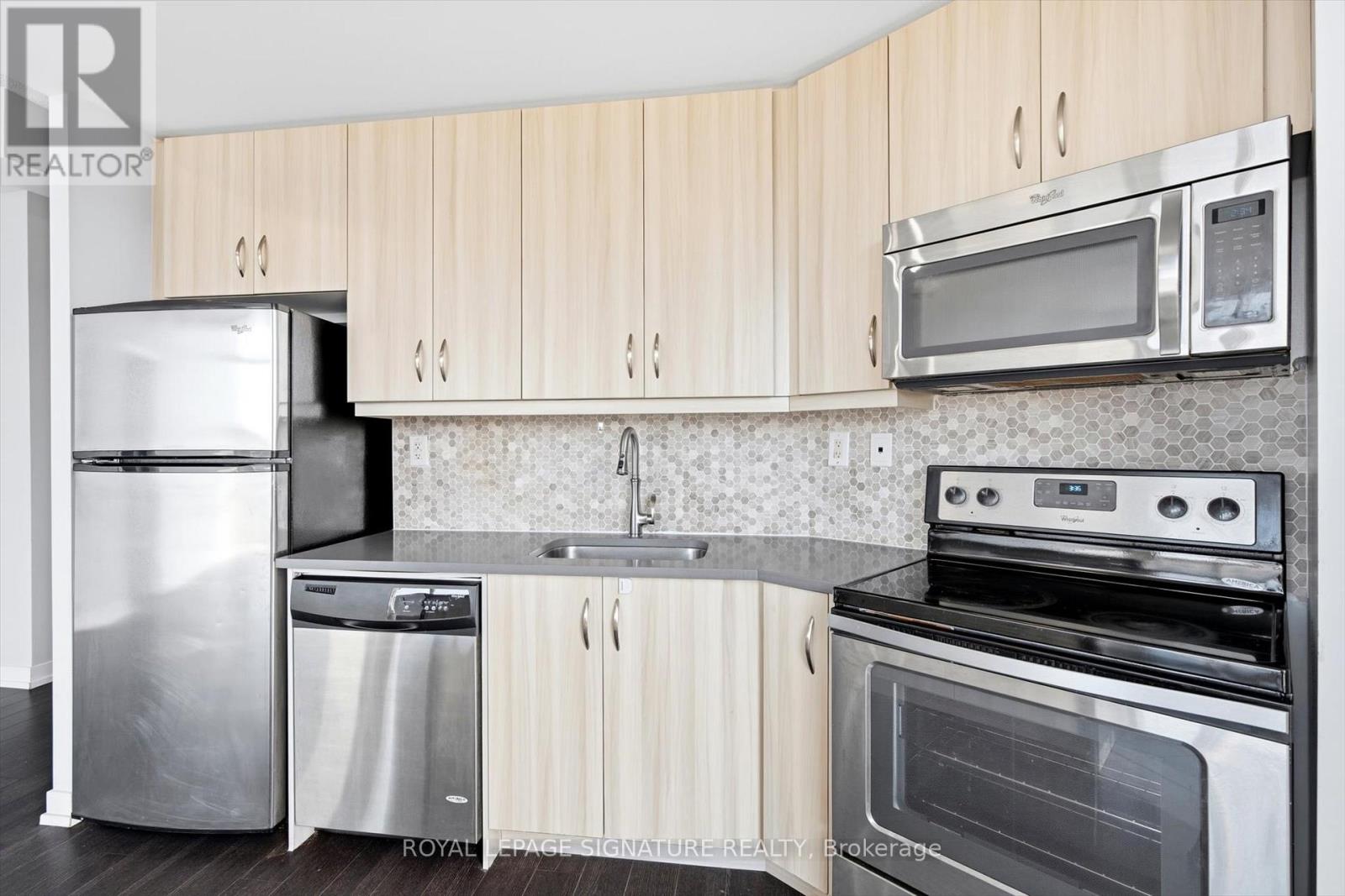 310 - 5101 Dundas Street W, Toronto, Ontario  M9A 5G8 - Photo 9 - W12838560