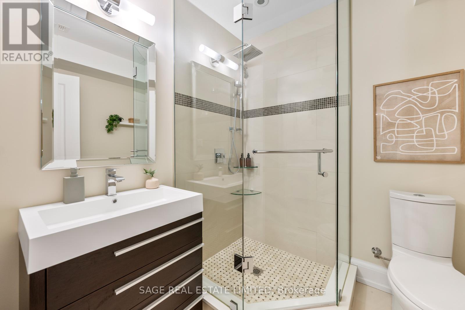 925 Royal York Road, Toronto (Stonegate-Queensway), Ontario  M8Y 2V8 - Photo 49 - W12838594